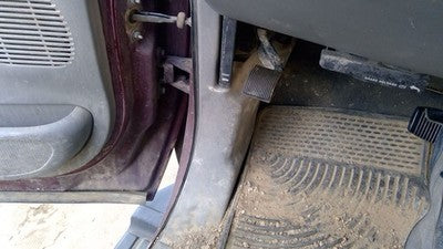 2006 F350 Super Duty Driver Left Lower Kick Trim Panel Oem Gray