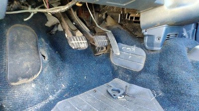 1995 Nissan Pathfinder Complete Clutch And Brake Pedal Assembly Oem