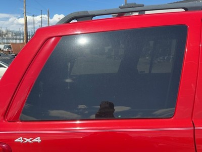 99-04 Grand Cherokee Passenger Right Rear Quarter Glass Back Side Window Oem