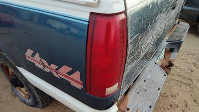 1988-1999 Chevy Silverado 1500 Driver Left Tail Light Brake Lamp Oem Rear