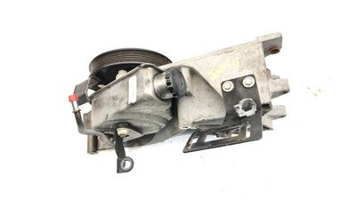 2006 Chevy Silverado 1500 Complete Power Steering Pump With Mount Bracket 5.3l