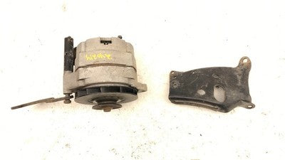 1971-1986 Chevy K10 Alternator With Mount Bracket And Pulleys Oem 5.7L J8127023
