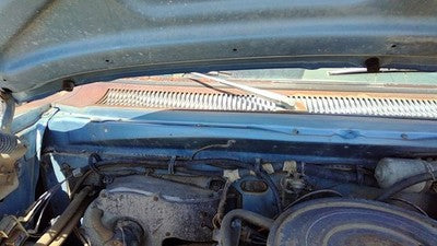 1986 Dodge Ram W150 Windshield Wiper Cowl Vent Trim Panel Oem Cover