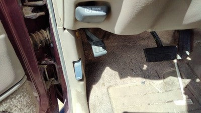 1999 Gmc Yukon Parking Brake Pedal Assembly Oem Complete Emergency Unit