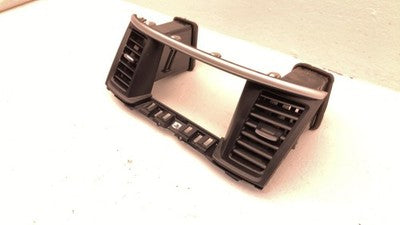 2013 Nissan Pathfinder Radio Screen Ac Vent Bezel Dash Trim Oem 682703ka0a