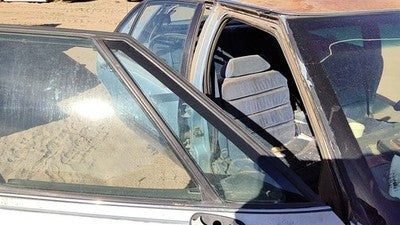 92-99 Lesabre Passenger Right Front Vent Window Small Door Glass With Frame