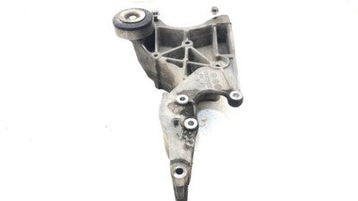2005 Chevy Avalanche Power Steering Pump Mount Bracket With Bolts Oem 12554030