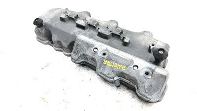 2001-2005 Mercedes C240 Passenger Right Rear Valve Cover Oem With Hardware 2.6L