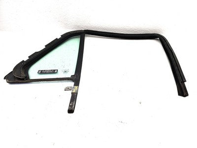 00-05 Deville Dts Driver Left Rear Vent Window Back Door Glass With Frame Oem