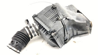 00-05 Chevy Monte Carlo Complete Air Intake Cleaner Filter Box Housing With Tube