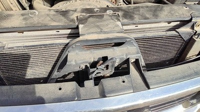 1999-2001 Gmc Sierra 2500 Hood Latch Assembly With Bracket Oem 88980512