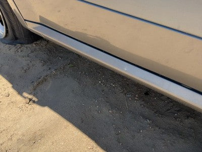 04-05 Srx Passenger Right Lower Rocker Panel Moulding Side Skirt Oem Silver 42U