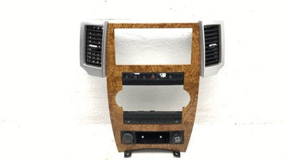 2008-10 Grand Cherokee Trim Bezel Around Radio Surround Dash Panel Oem Woodgrain