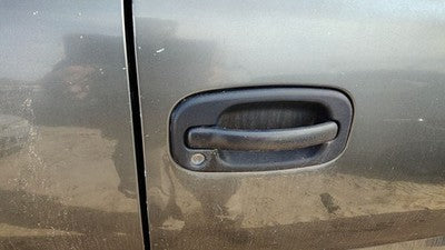 1999-2006 Gmc Sierra 2500 Passenger Right Front Outside Door Handle Oem 15034986