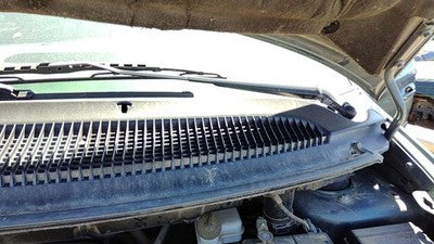 2003-2007 Dodge Caravan Driver Left Windshield Wiper Arm Oem Blade Lever