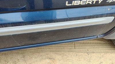 2002 Jeep Liberty Passenger Right Front Moulding From Door Oem Trim Strip