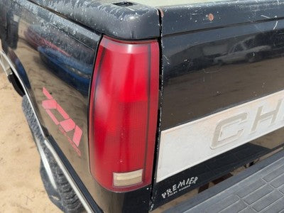1988-1999 Chevy Silverado 1500 Driver Left Tail Light Brake Lamp Oem Rear
