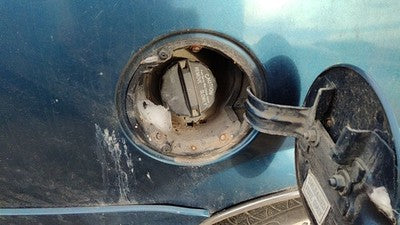 1989 Olds Cutlass Calais Fuel Filler Neck Assembly With Gas Cap Oem 2 Door