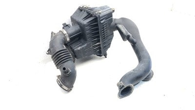 2005 Mazda Tribute Complete Air Intake Filter Box Housing With Tube Oem 2.3L