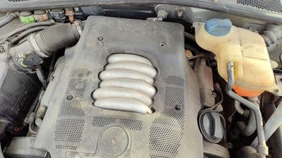 2002-2005 Vw Passat Intake Manifold Oem 2.8L 078133201Bd
