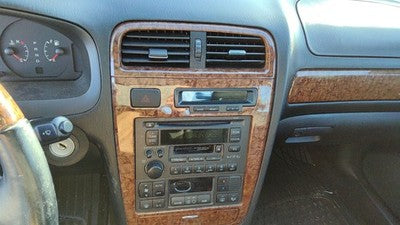 2004-2005 Hyundai Xg350 Trim Bezel Around Radio Surround Dash Panel Oem