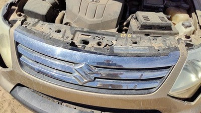 2007-2008 Suzuki Grand Vitara Xl-7 Front Grille Assembly Oem Chrome Gold