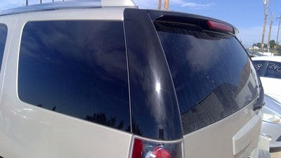 2007 Yukon Denali Driver Left Rear Moulding On Quarter Panel Oem 15791313