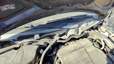2013 Mercedes C300 Windshield Wiper Cowl Vent Trim Panel Oem Cover