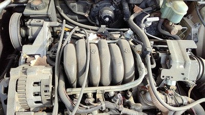 1993-1994 Buick Park Ave Upper Intake Manifold Oem 3.8L 17113044