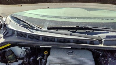 2004 Toyota Sienna Windshield Wiper Cowl Vent Trim Panel Oem Cover