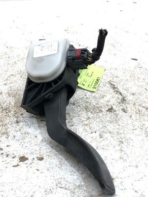 2008 Ford F350 Super Duty Accelerator Pedal Assembly Oem 6.4L Diesel Powerstroke