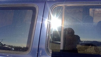 91-97 Ford Explorer Passenger Right Rear Vent Window Back Door Glass With Frame