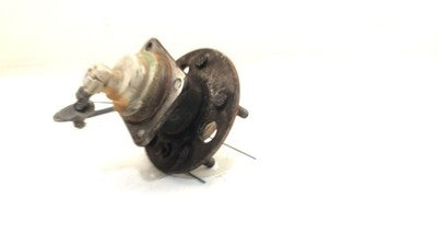 1997-2005 Chevy Venture Rear Spindle Stub Wheel Hub With Speed Sensor Wire Oem