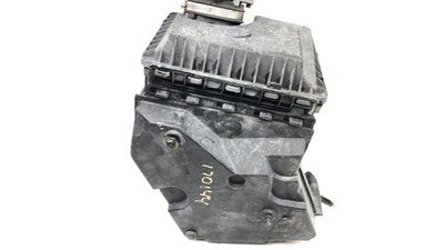 00-05 Chevy Monte Carlo Complete Air Intake Cleaner Filter Box Housing With Tube