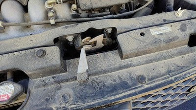 2002-2005 Honda Civic Hatchback Si Hood Latch Assembly With Bracket Oem