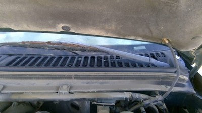 1999 F250 Super Duty Driver Left Windshield Wiper Arm Oem Blade Lever