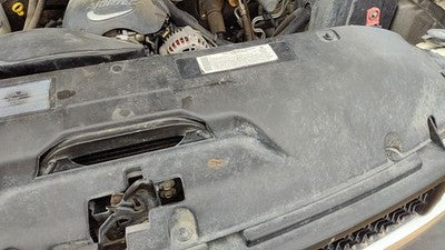 99-01 Silverado 2500 Hd Top Plastic Cover Above Radiator Support Sight Shield