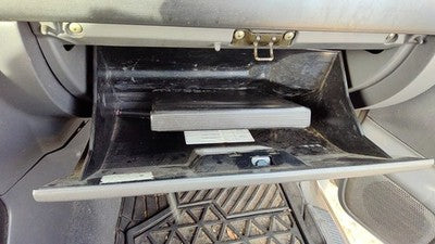 2003-2004 Nissan Xterra Glove Box Assembly Complete Door With Latch Oem Gray K