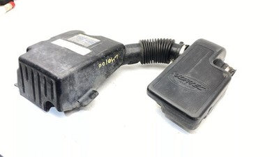 05-06 Trail Blazer Complete Air Intake Assembly Filter Box Housing Wth Tube 4.2L