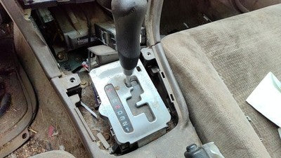 04 Legacy Outback Floor Shifter Lever Assembly Shift Unit Automatic Transmission