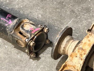 96-99 Subaru Legacy Outback Rear Driveshaft Oem Back Drive Line 2.5L At 2 Pieces