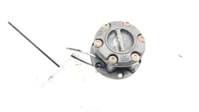 1996 Chevy Geo Tracker Front Locking Hub Assembly Oem Manual Lockout