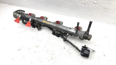 1995-1998 Suzuki Sidekick Complete Fuel Rail With Injectors Set Loaded Oem 1.8L