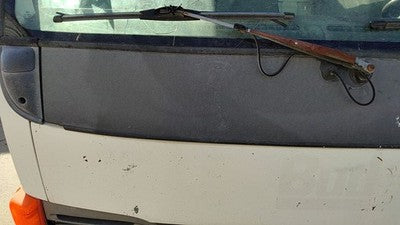 1996 Isuzu Npr Windshield Wiper Cowl Vent Trim Panel Oem Cover