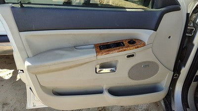 08-09 Grand Cherokee Driver Front Door Trim Panel With Master Switch Gray D1