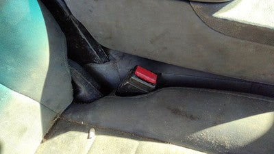 13-18 Dodge Ram 4500 Passenger Right Front Seat Belt Buckle Receiver Oem Gray X8