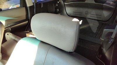 2004-2011 Mitsubishi Endeavor Pair Of Headrests Oem Left Right Set Front Seat