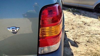 2001-2007 Ford Escape Passenger Right Tail Light Oem Brake Lamp Rear