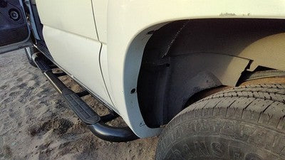 2001 Chevy Suburban Driver Left Rear Wheel Flare Moulding Back 50U Summit White