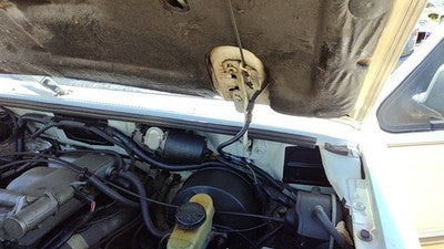 1993-1994 Ford Explorer Driver Left Hood Hinge Assembly Oem White F87z16796ba